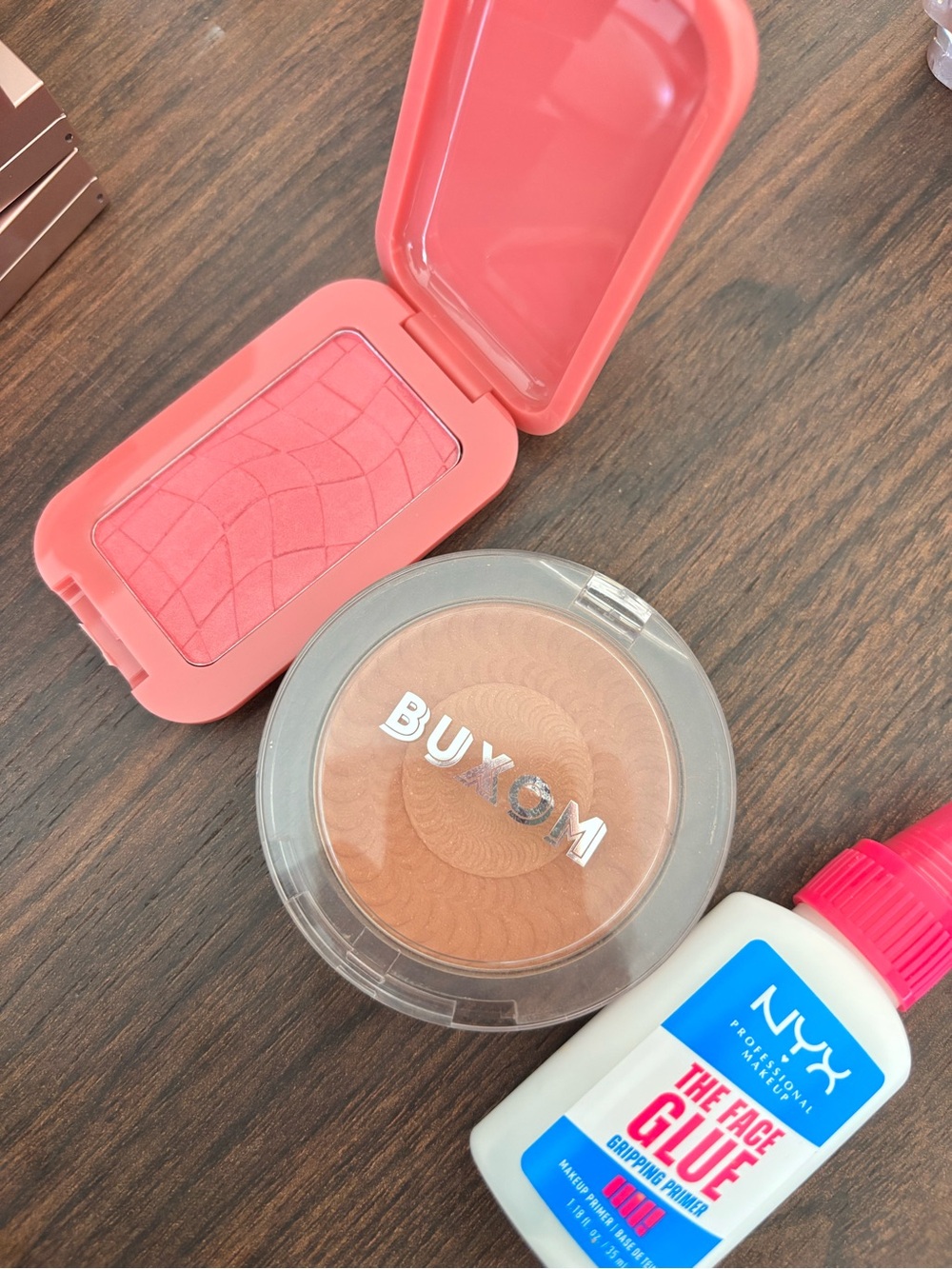 Makeup bundle - Picture 2 of 3